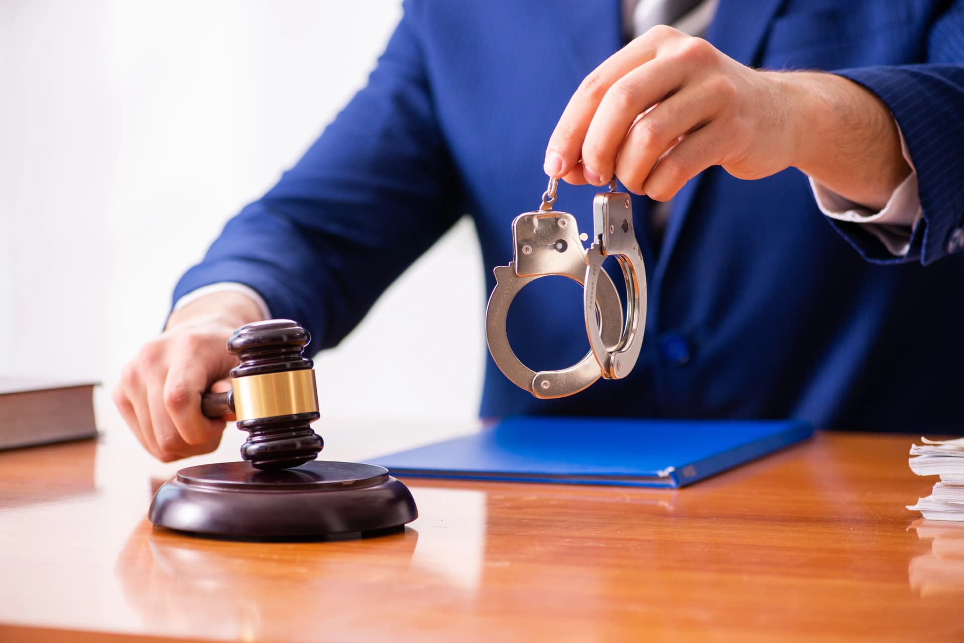 대균 공정거래변호사 형사고소 변호 증거수집