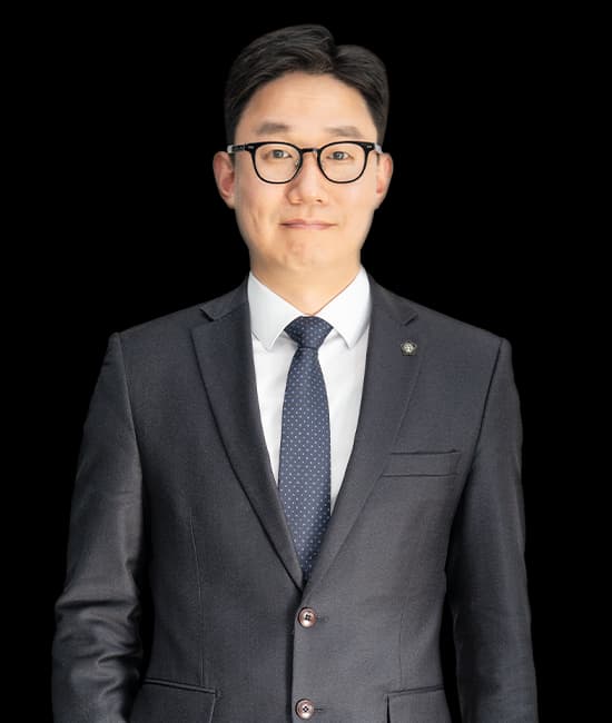 김민관 외국변호사